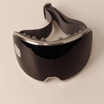 ماساژور معبد چشم